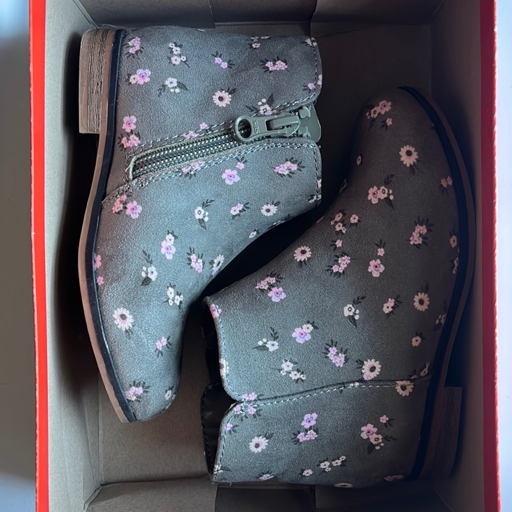 Toddler Girl Floral Boots, Size 9